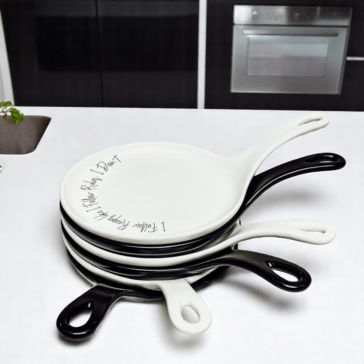 Kitchen gift bundle set
Woman owned kitchen decor
Small business gifts